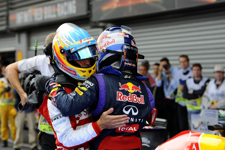 Fernando Alonso: ««Daniel Ricciardo macht einen fantastischen Job, aber auch Sebastian Vettel hat in einigen Rennen gute Arbeit gemacht 