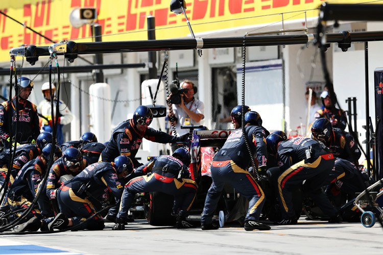  Das Toro Rosso-Team bereitet sich umfassend auf die Herausforderungen von 2017 vor