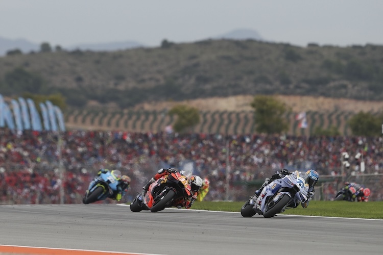 Alex Marquez (Ducati) vor Pedro Acosta (KTM)