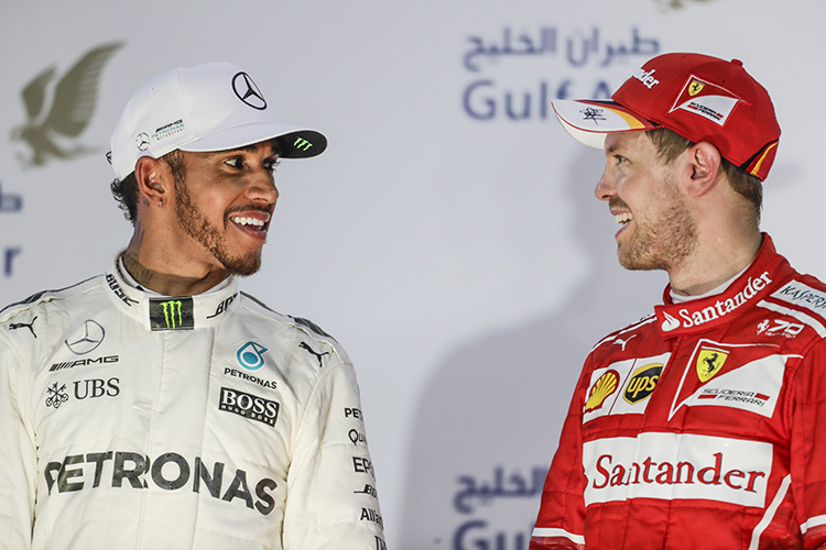 Lewis Hamilton und Sebastian Vettel nach dem Bahrain-GP 2017