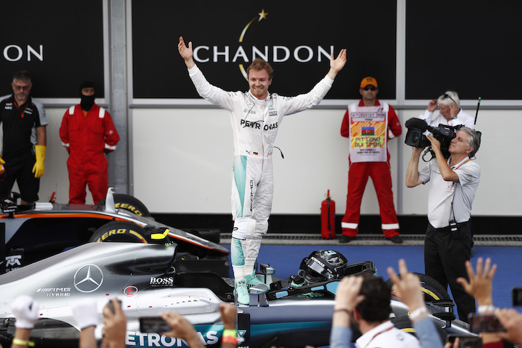 Nico Rosberg nach seinem Sieg in Baku 2016