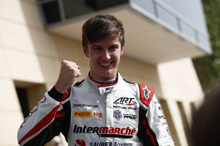 Théo Pourchaire fuhr in der Formel 2 für ART, holte 2023 den Titel. Er ist Nachwuchsfahrer von Sauber