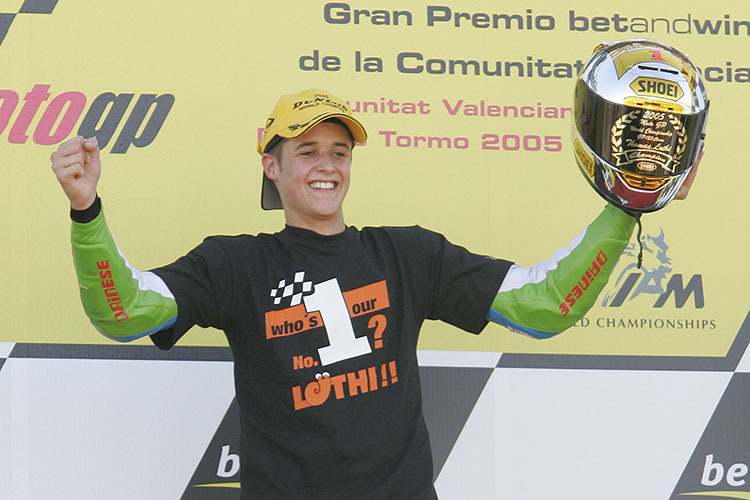 Weltmeister Tom Lüthi am 6. November 2005 in Valencia