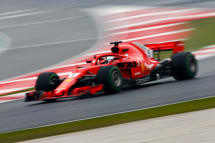 Sebastian Vettel darf am Dienstag und Freitag im Ferrari Gas geben