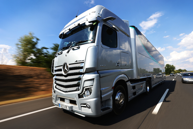 16 Mercedes-Trucks waren in Spa, Zandvoort und Monza mit Biokraftstoff unterwegs 