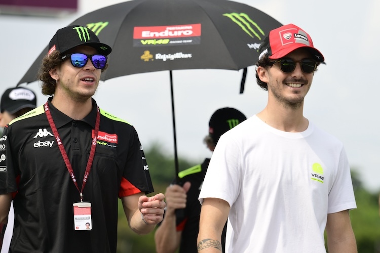 Marco Bezzecchi besichtigte die Rennstrecke von Sepang mit Pecco Bagnaia