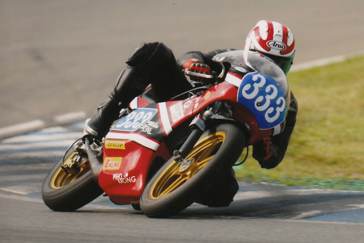 Walter Hoffmann (Harris-Yamaha 350 ccm)