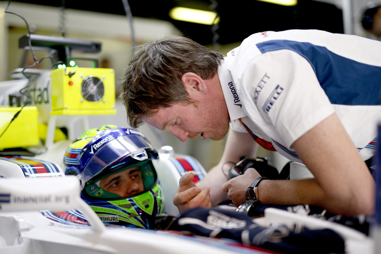 Rob Smedley am Wagen von Felipe Massa