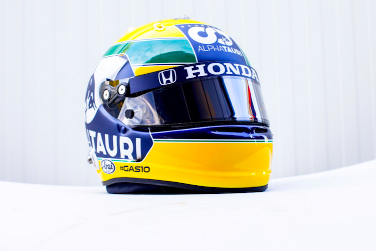 Gaslys Helm in den Farben von Ayrton Senna