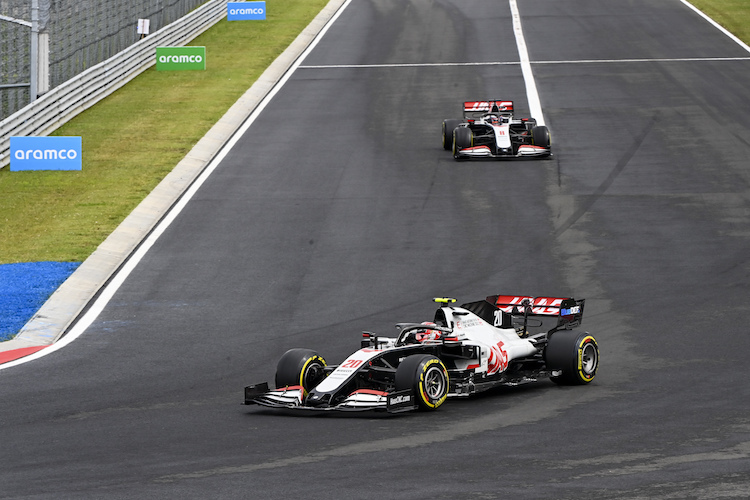 Kevin Magnussen und Romain Grosjean kassierten nach dem Ungarn-GP je eine 10-Sekunden-Zeitstrafe