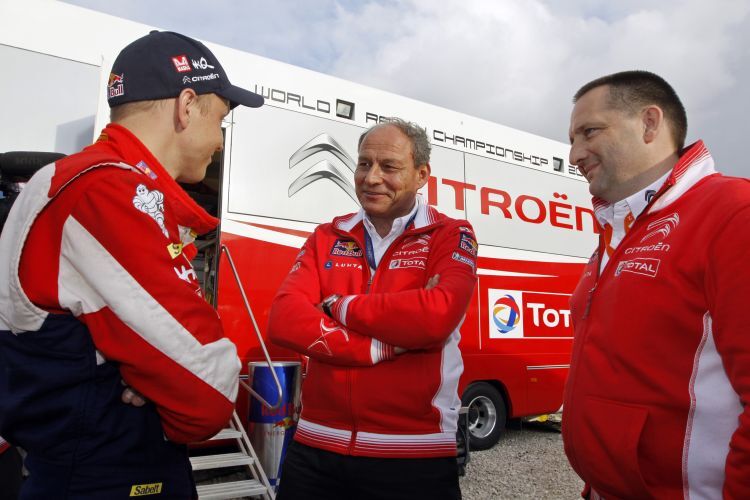 Mikko Hirvonen (re.), Citroën-Boss Frédéric Banzet, Yves Matton