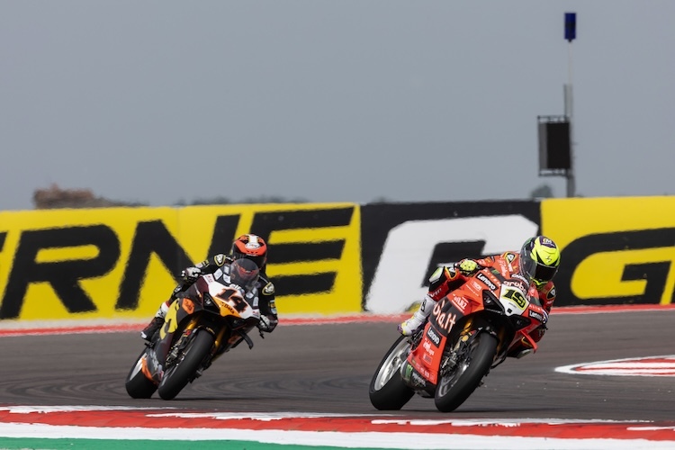 Álvaro Bautista und Sam Lowes