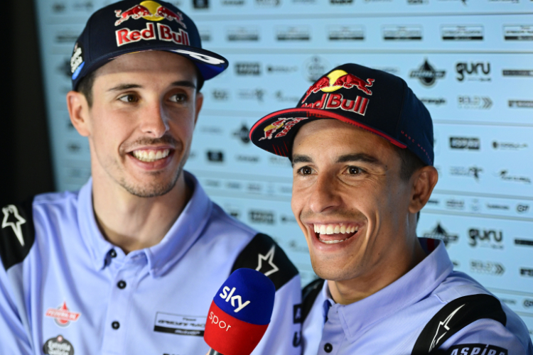 Im FP1 in Jerez vorne: Alex (li.) und Marc Marquez
