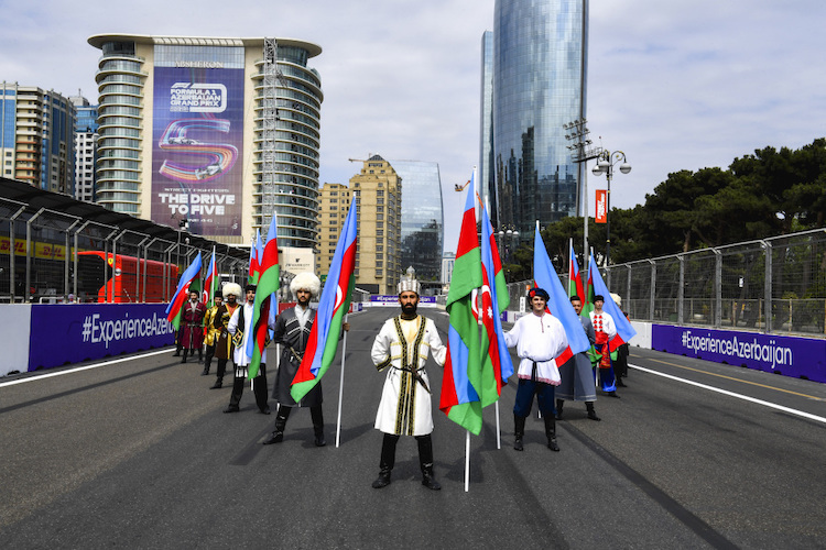 Willkommen zum Rennen in Baku