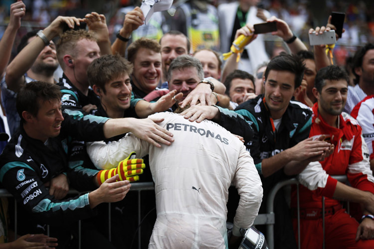 Nico Rosberg: «Ich kam mit einem guten Vorsprung von sechs oder sieben Sekunden ins Ziel, ich hatte also keine Probleme»