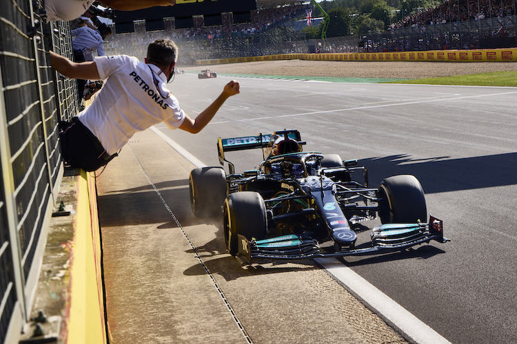 Lewis Hamilton kam in Grossbritannien mit demselben Frontflügel ins Ziel, mit dem er ins Rennen gestartet war