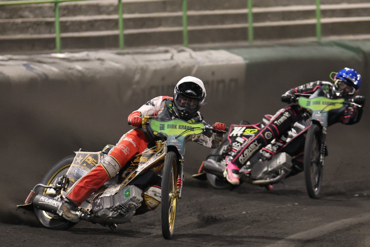 Speedway-DM-Norick-Bl-dorn-mit-perfektem-Auftakt