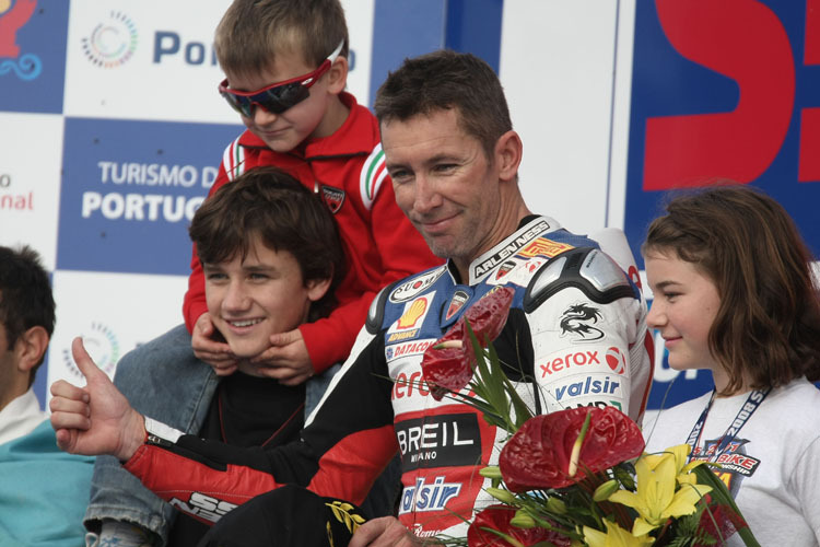 Das letzte Superbike-Podium für Troy Bayliss.