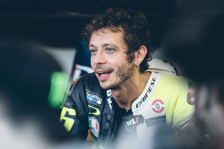 Valentino Rossi: 2022 MotoGP-Teamchef und Audi-Pilot in der GT World Challenge