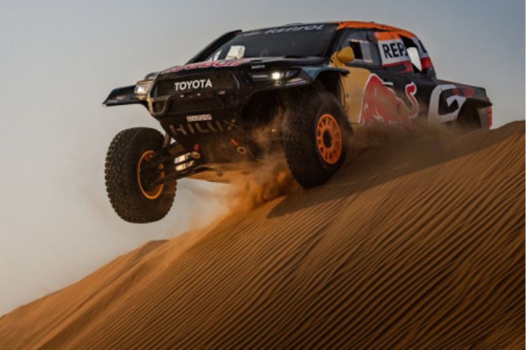 Der Overdrive-Toyota-Hilux: Schon bei der Dakar von Christian Loriaux mit in Federführung technisch betreut