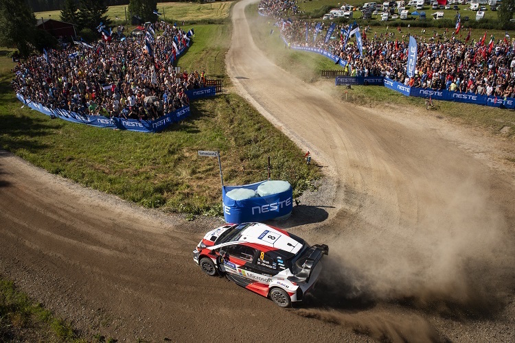 Ott Tänak driftet zu seinem ersten Finnland-Sieg