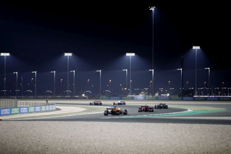 Sir Lewis Hamilton vor Mick Schumacher, Valtteri Bottas, Carlos Sainz & Daniel Ricciardo