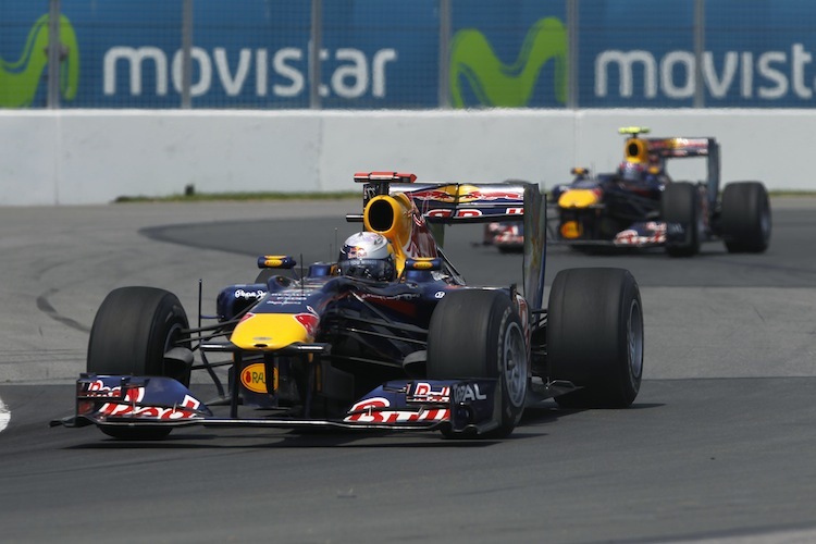 Vettel vor Webber