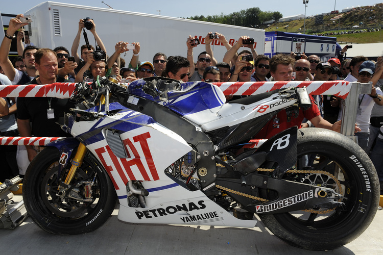 Rossis Yamaha nach dem Crash