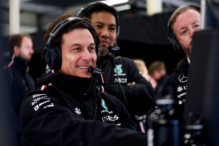 Teamchef Toto Wolff gehören auch ein Drittel der Anteile am Mercedes-Team
