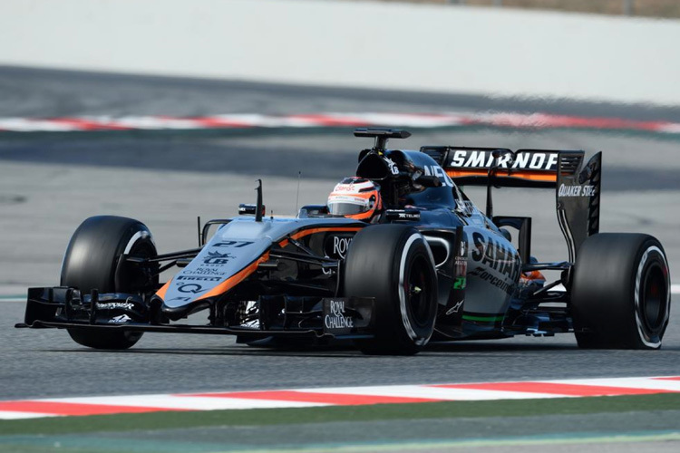 Nico Hülkenberg im neuen Force India mit Plattfuss