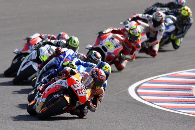 Neun Rennen der MotoGP-WM werden auch 2016 im Pay-TV übertragen