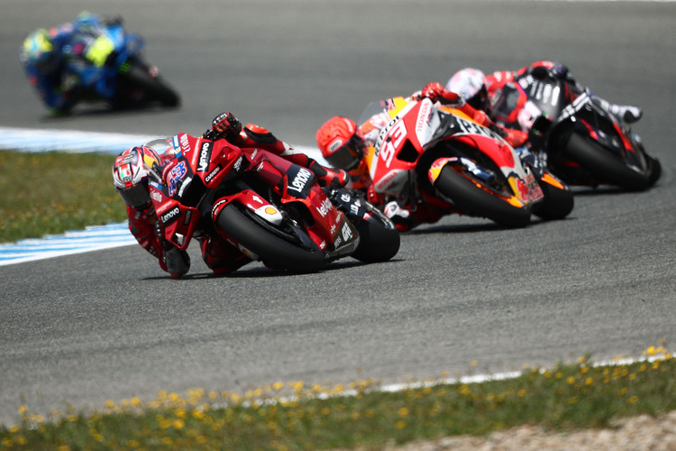 Jack Miller in front of Marc Márquez and Aleix Espargaró: In Jerez he had to let them both go at the end