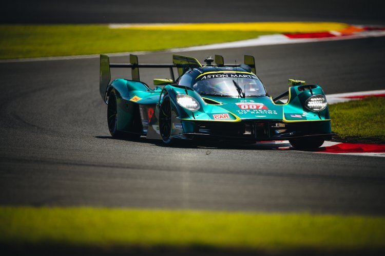 British Racing Green beim Aston Martin Valkyrie