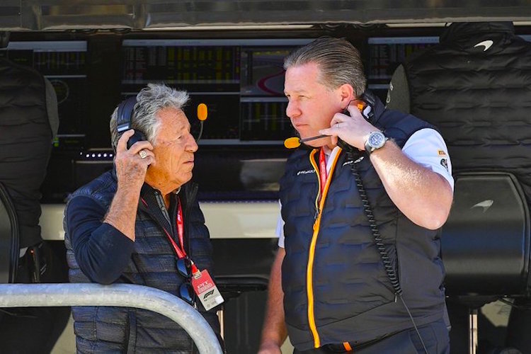 McLaren-CEO Zak Brown (rechts) mit Rennlegende Mario Andretti