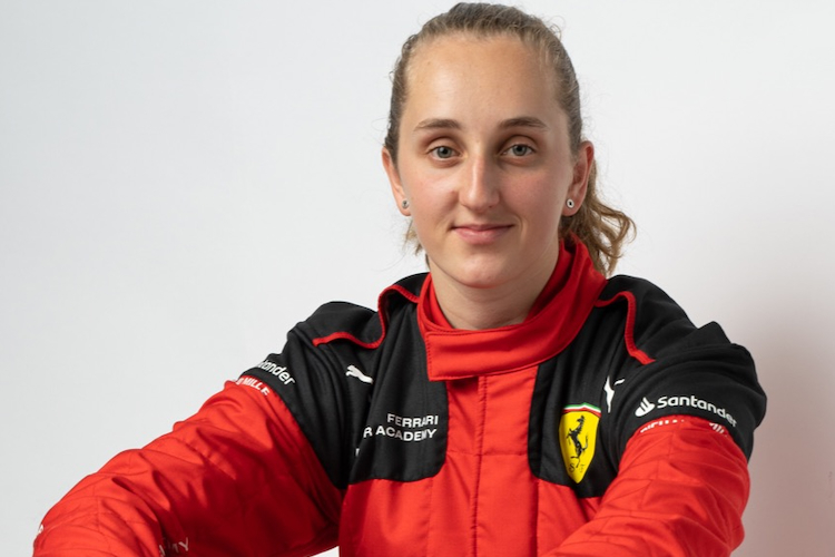 Maya Weug wird in diesem Jahr für Ferrari in der F1 Academy antreten
