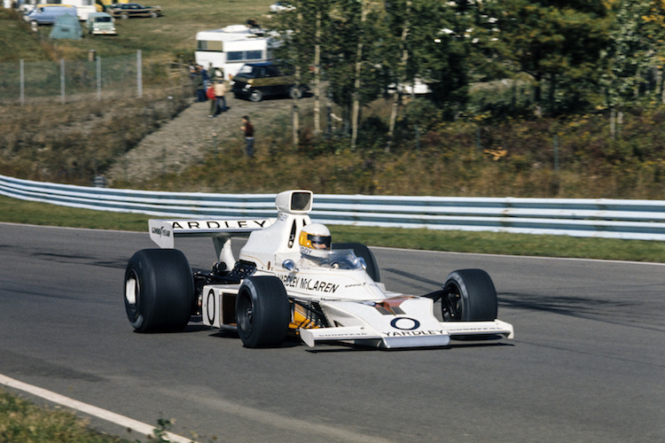 Jody Scheckter 1973 in Watkins Glen (USA) mit der 0 auf seinem McLaren