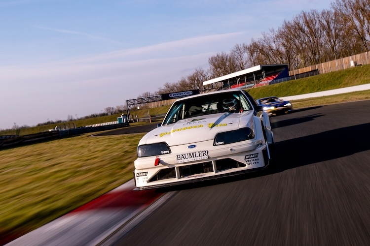 Auch der brutale Ford Mustang geht wieder an den Start