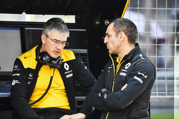 Chassis-Chef Nick Chester (links) und Renault-Teamchef Cyril Abiteboul