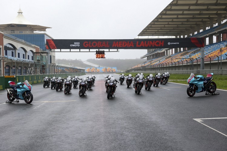 CFMoto ist zum globalen Motorradhersteller avanciert: Pressevorstellung der CFMoto 450 SR in Istanbul