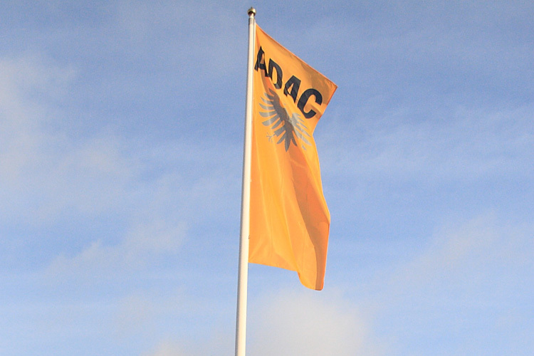 In Güstrow weht seit dem Jahreswechsel die ADAC-Fahne
