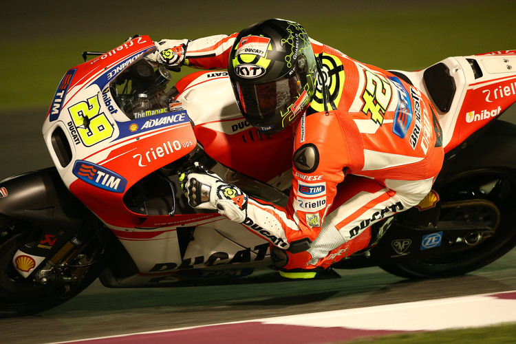 Andrea Iannone auf der GP15 in Katar