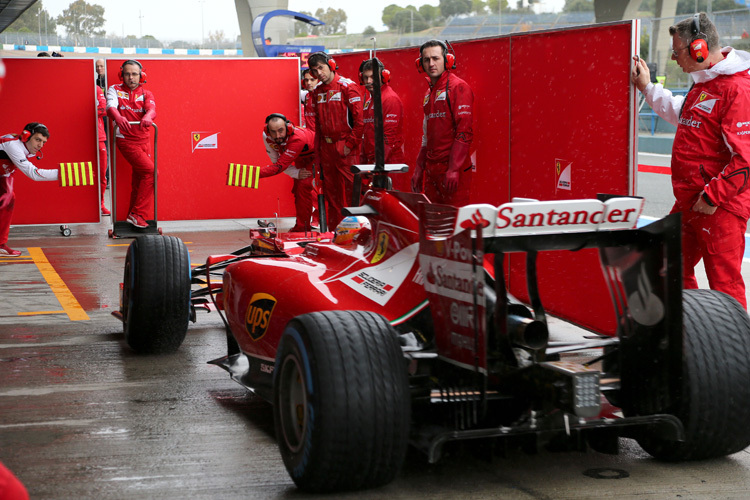 Komm ins Häuschen: Die Ferrari-Truppe erwartet Fernando
