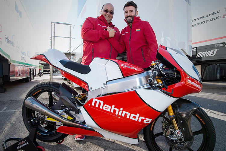 Max Biaggi (re) wird Teamchef eines eigenen Moto3-Teams