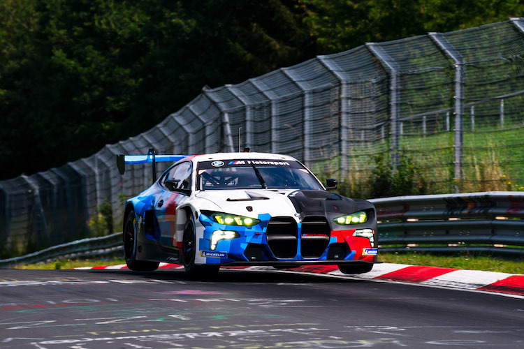 Der neue BMW M4 GT3 EVO auf der Nordschleife