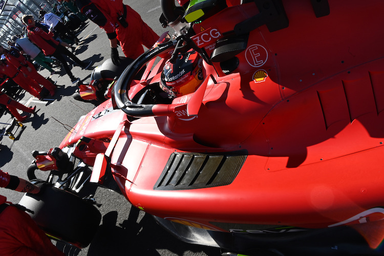 Ferrari-Star Carlos Sainz hofft auf baldige Fortschritte bei der Fahrzeugentwicklung