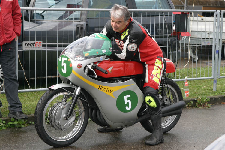 Der dreifache Motorrad-Vizeweltmeister Bruno Kneubühler