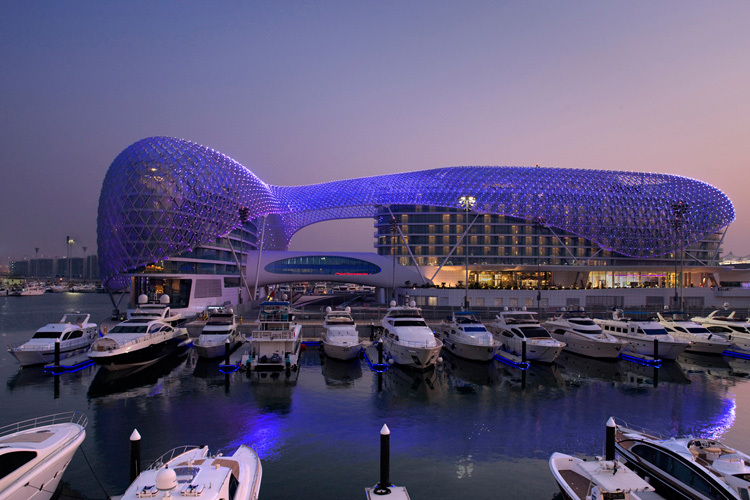 Auch das Formel-1-Finale 2015 wird in Abu Dhabi stattfinden