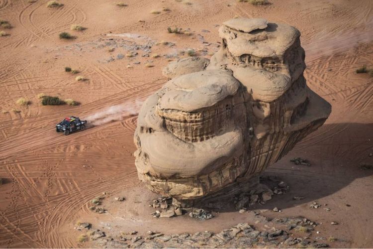 Auf den Spuren von Lawrence von Arabien? Die Dakar 2025