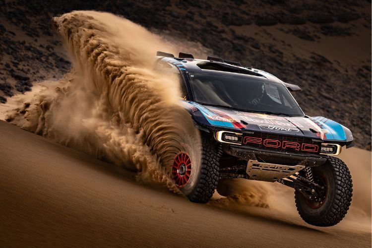 Ford Raptor T1+: Neukonstruktion mit Fünf-Liter-V8-Motor - als Mitfavorit bei der Dakar am Start