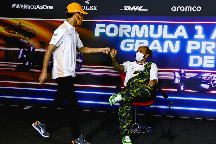 Daniel Ricciardo und Lewis Hamilton